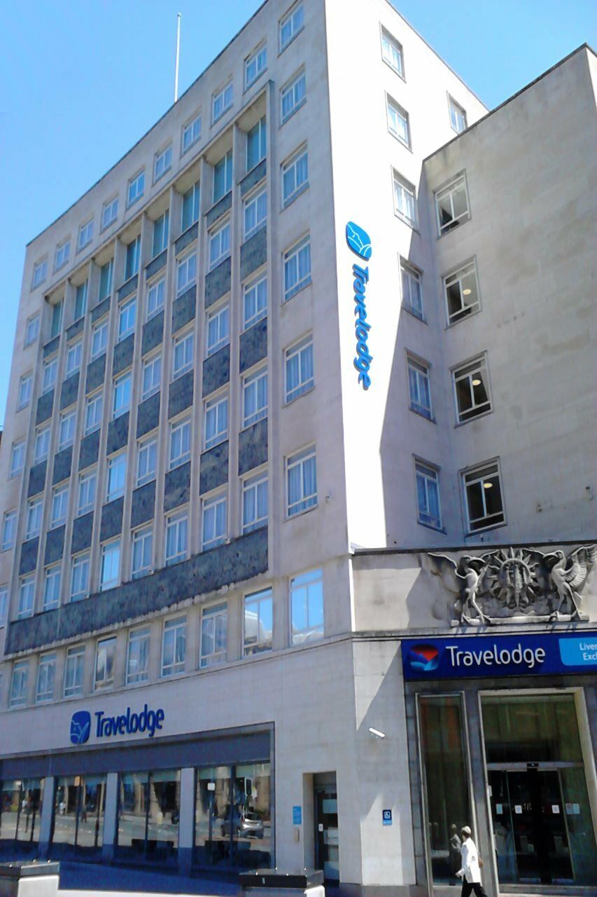 Travelodge Liverpool Central Exchange Street Eksteriør billede